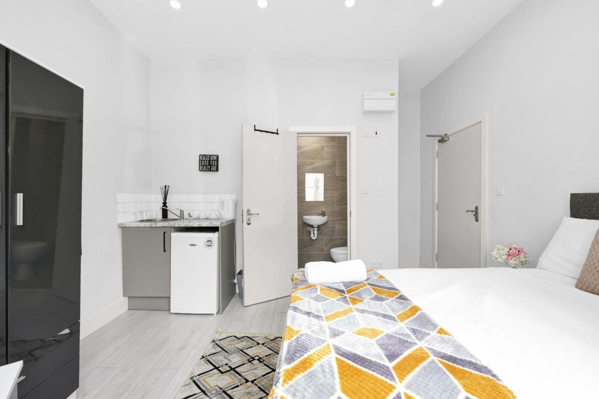 Hackney Suites Лондон Экстерьер фото